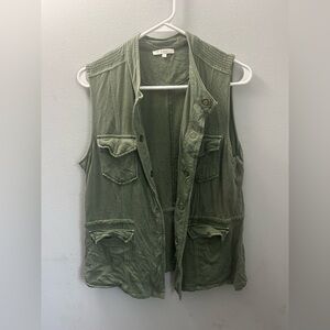 Green Sleeveless Utility Vest